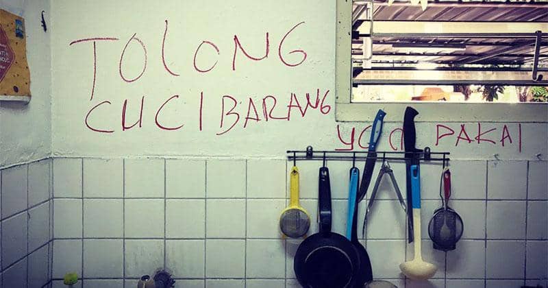 Twitter.com/ihsanbassirotun