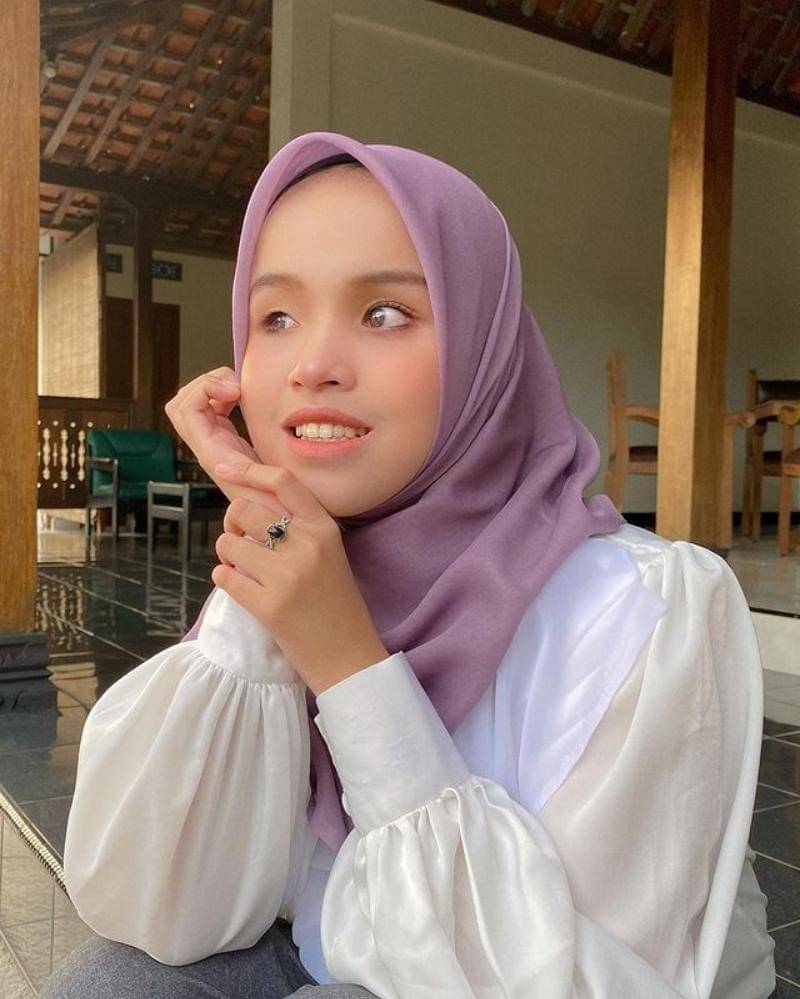 Instagram.com/arianinismaputri