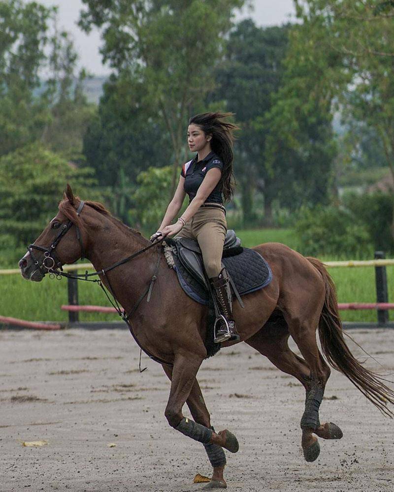 Instagram.com/reginaaphx