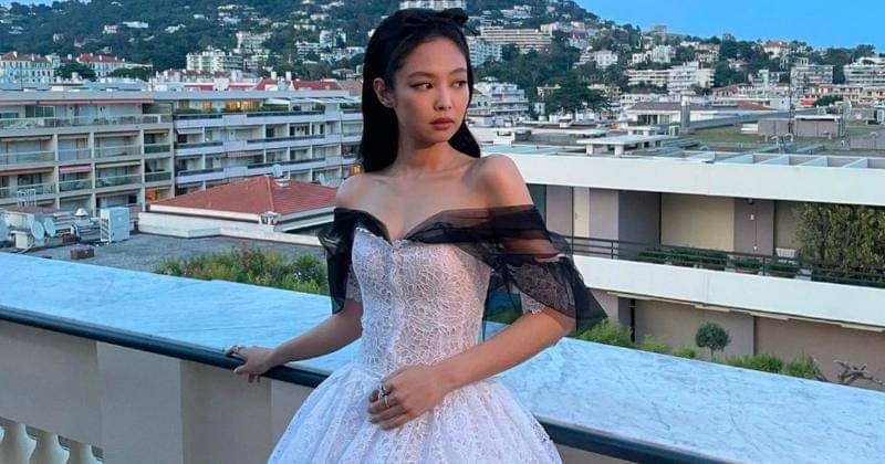 harpersbazaararabia.com