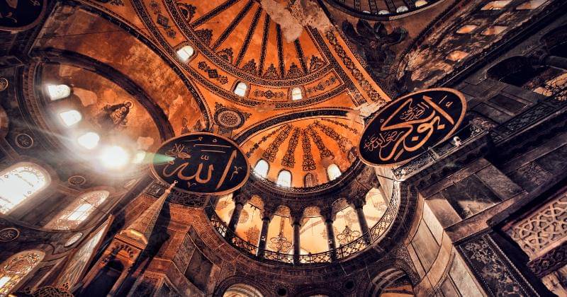 Unsplash/Abdullah Öğük