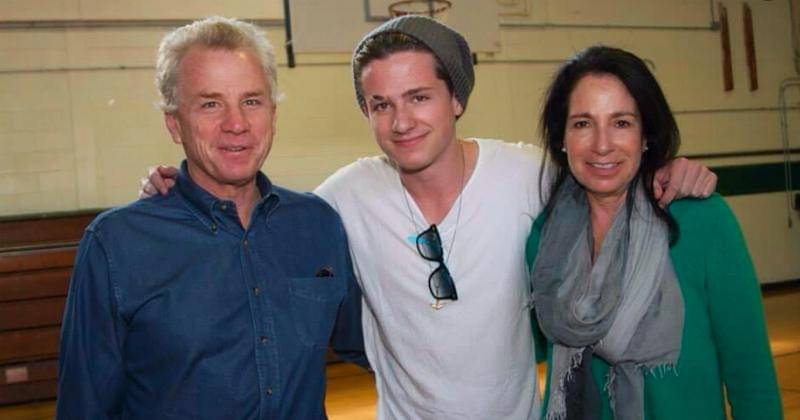 Facebook.com/Charlie Puth