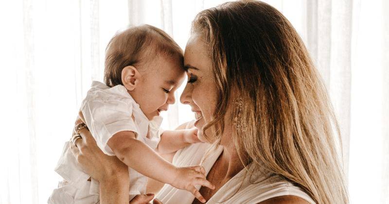 Unsplash/Hollie Santos