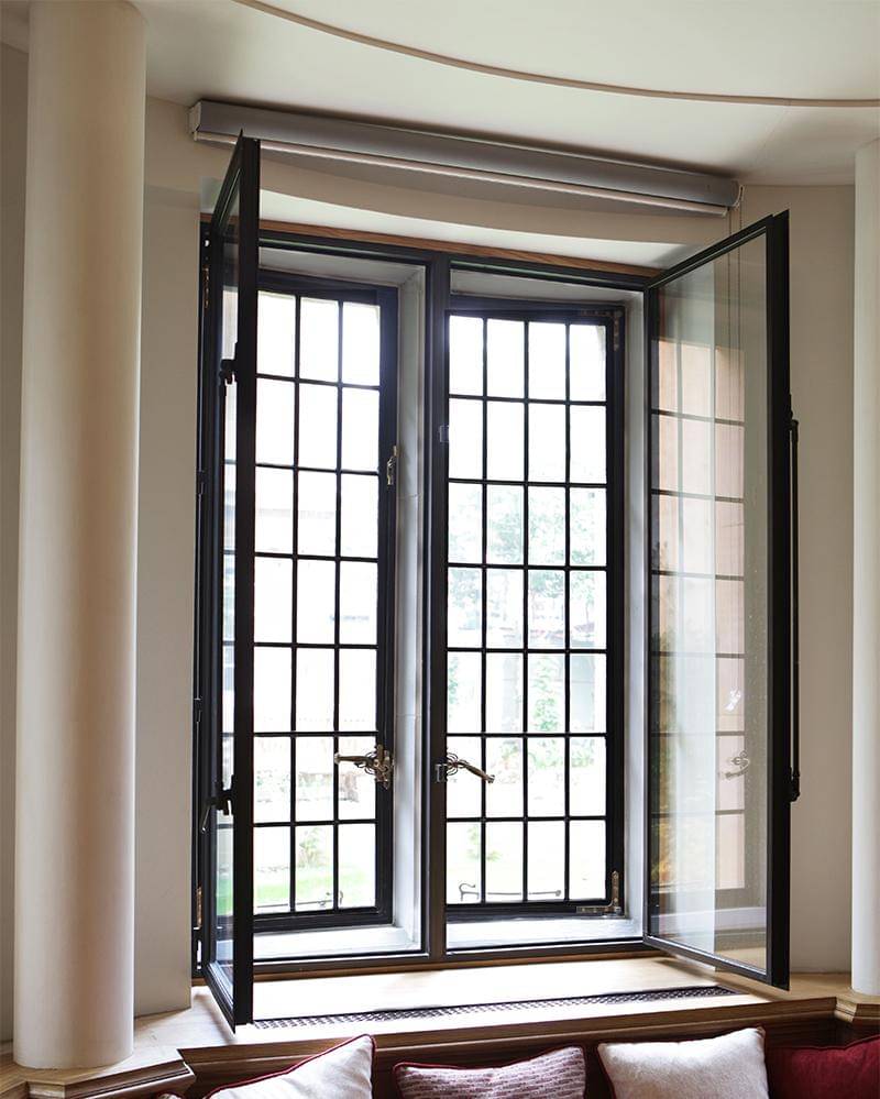 Pinterest.com/Architectural Bronze Casements