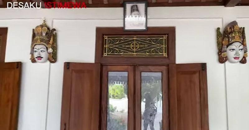 YouTube.com/DESAKU ISTIMEWA