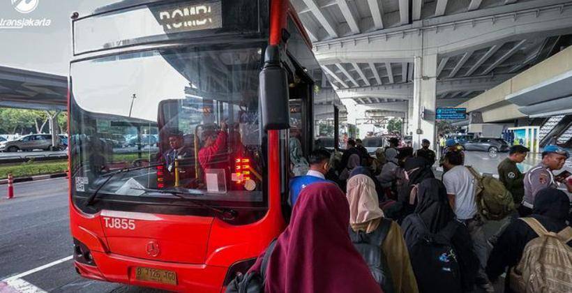 Instagram.com/pt_transjakarta