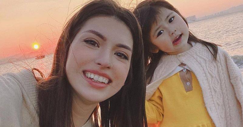 Instagram.com/coser.karina