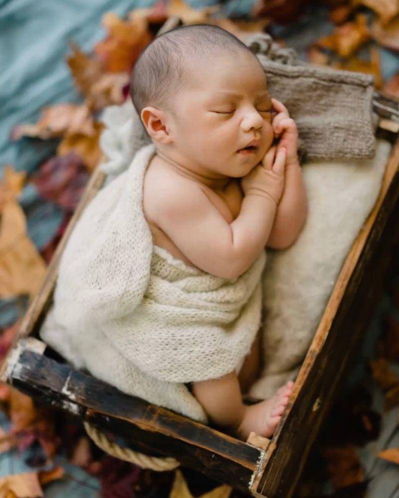 Instagram.com/achasinaga