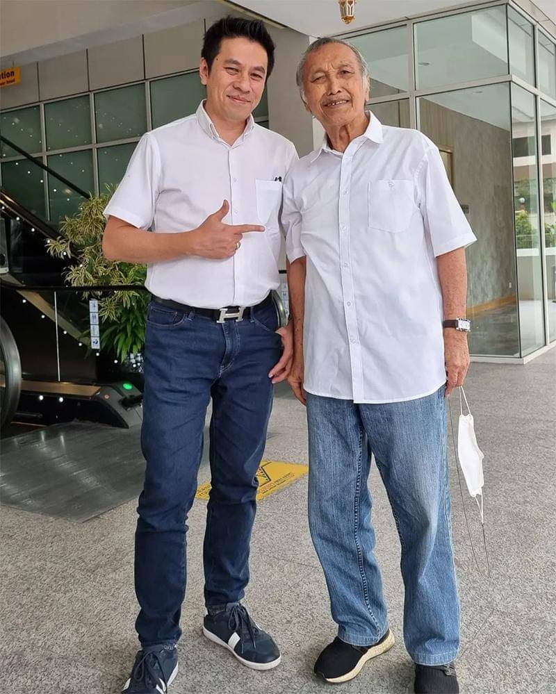 Instagram.com/paultuanakotta