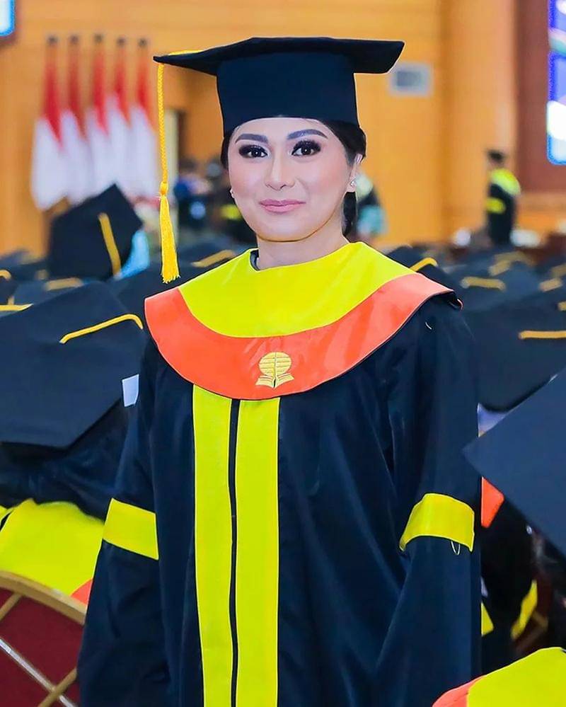 Instagram.com/tamarageraldine_5