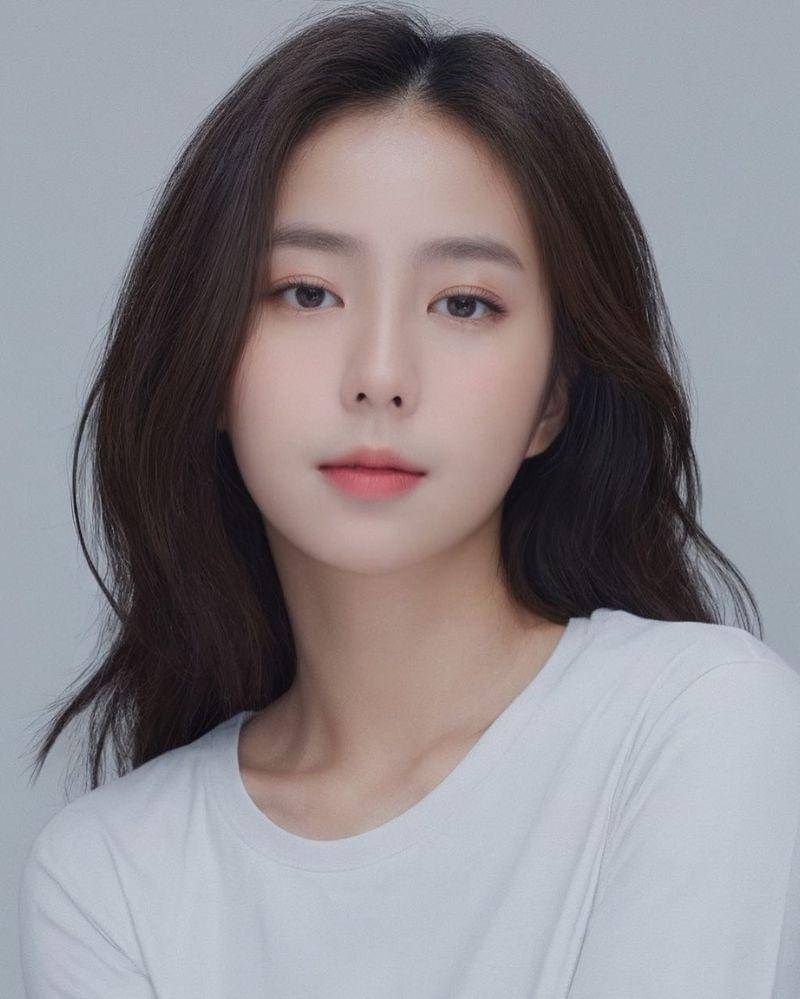 Instagram.com/clairineclay