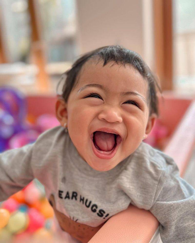 Instagram.com/riaricis1795