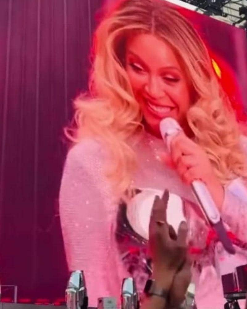 Instagram.com/@relationships.USA