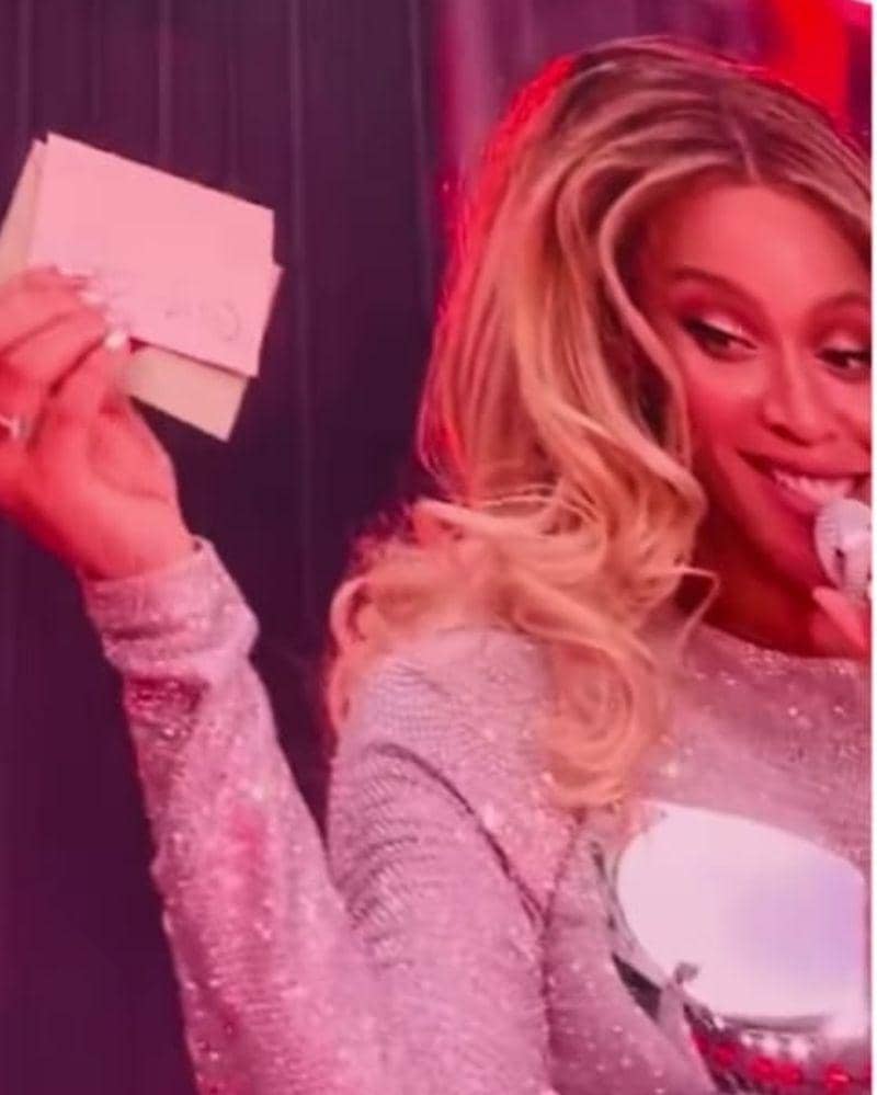 Instagram.com/@relationships.USA