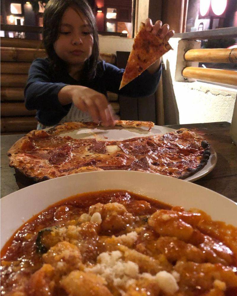 Instagram.com/robinavicula