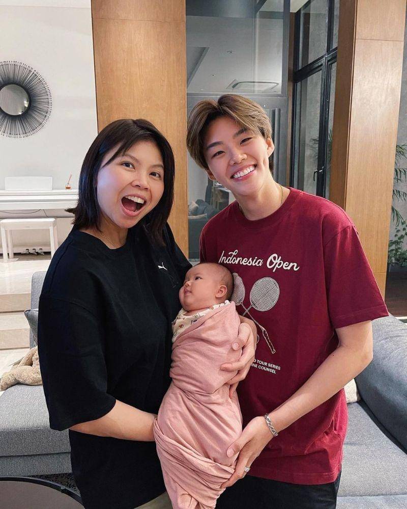 Instagram.com/@greyspolii