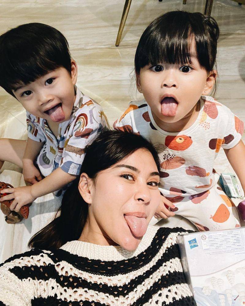 Instagram.com/syahnazs