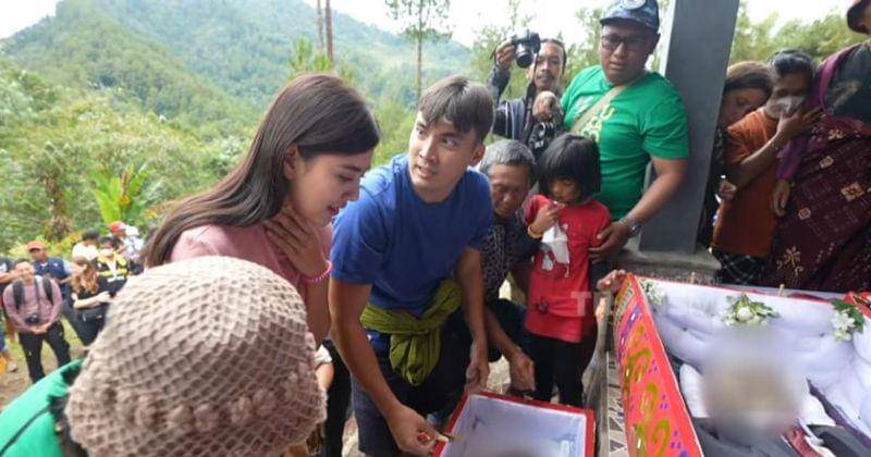 Youtube.com/TRANS TV Official