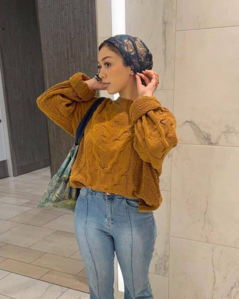 Instagram.com/theartistinhijab