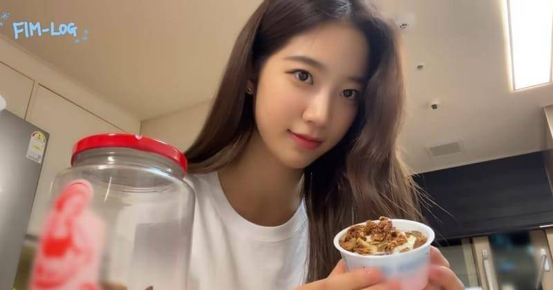 youtube.com/LE SSERAFIM