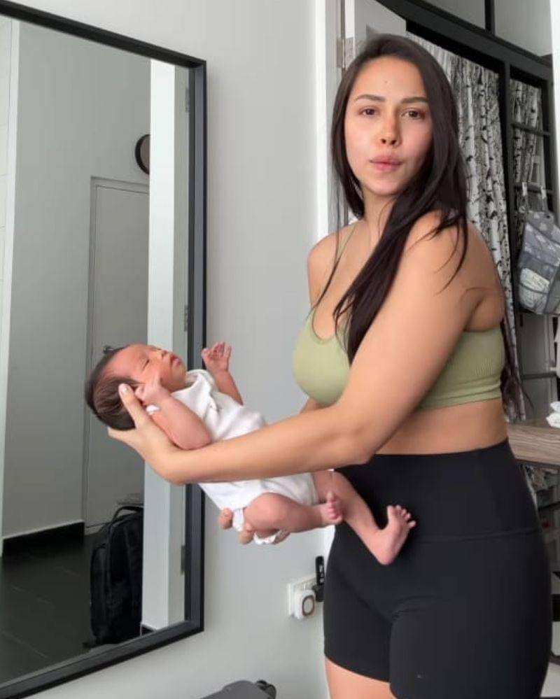 Instagram.com/@estelleelinden