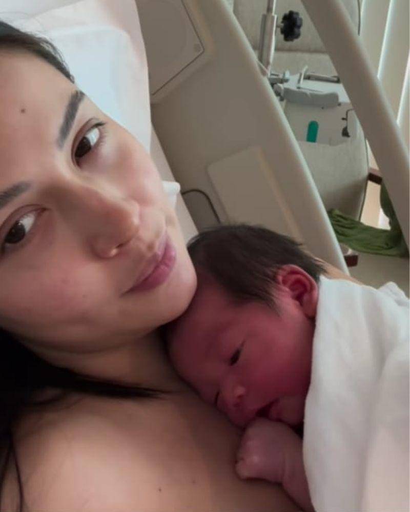 Instagram.com/@estelleelinden