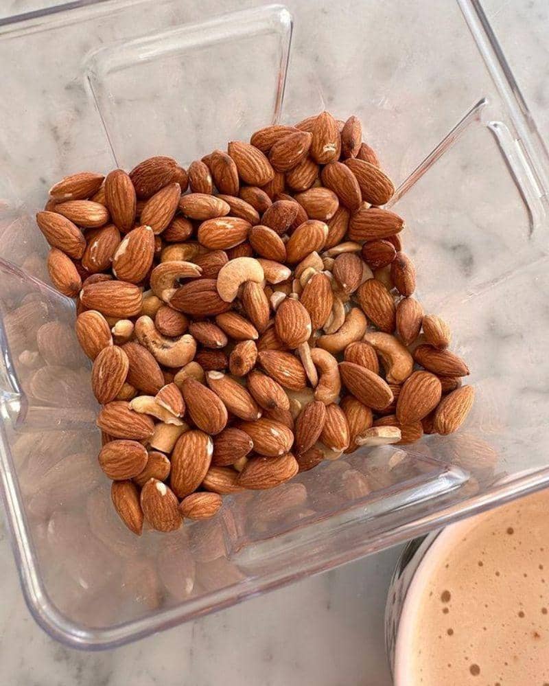 Instagram.com/achasinaga