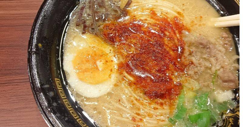 Popmama.com/Onic Metheany