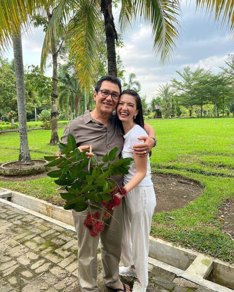 Instagram.com/ralineshah