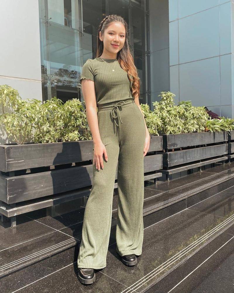 Instagram.com/tiaraandini