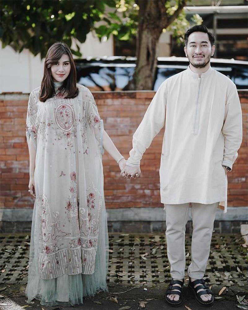 Instagram.com/syahnazs 