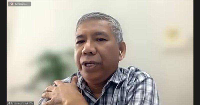 DR. dr. EM Yunir, SpPD, KEMD - dok. PB IDI