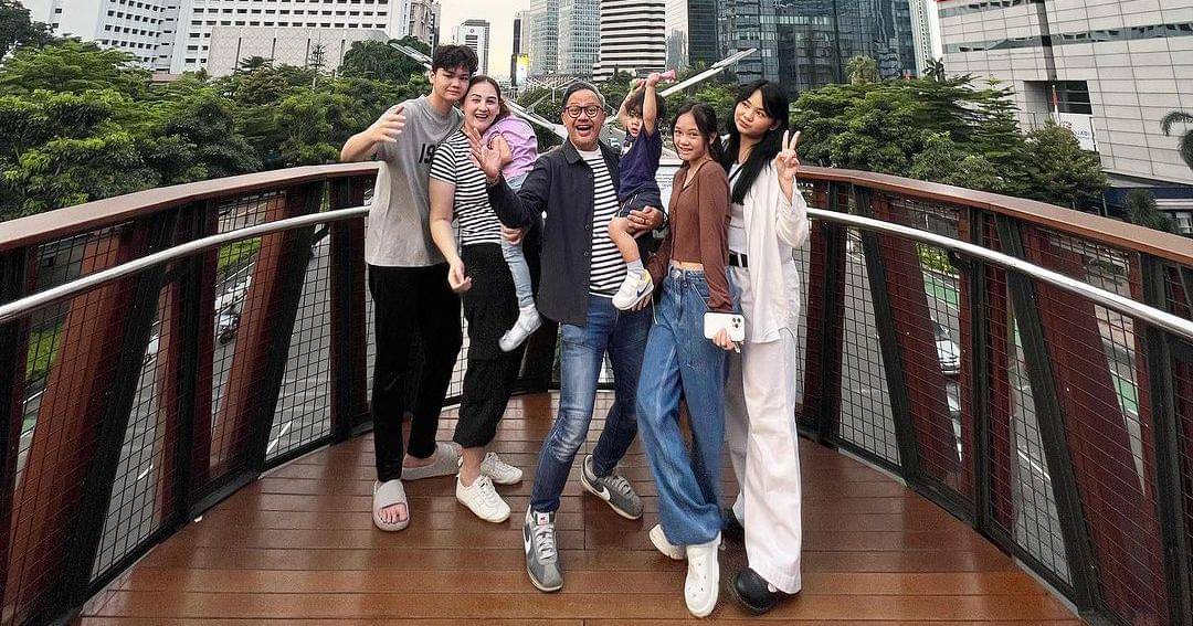 Instagram.com/monaratuliu