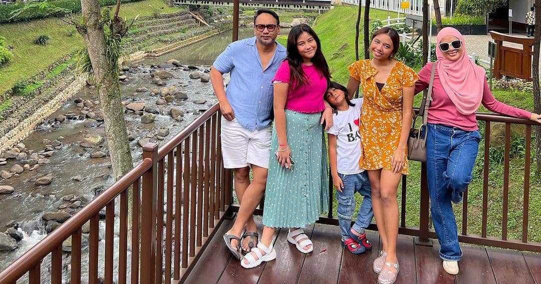 Instagram.com/meisya__siregar