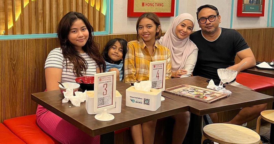 Instagram.com/meisya__siregar