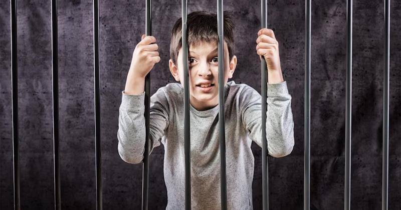 Ilustrasi - Freepik/rod_julian