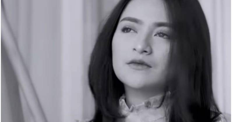 Instagram.com/nathalieholscher