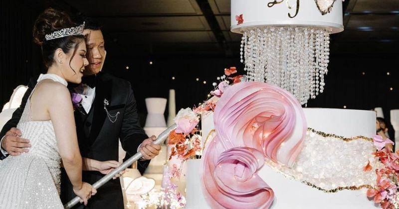 Instagram.com/tinatoon101