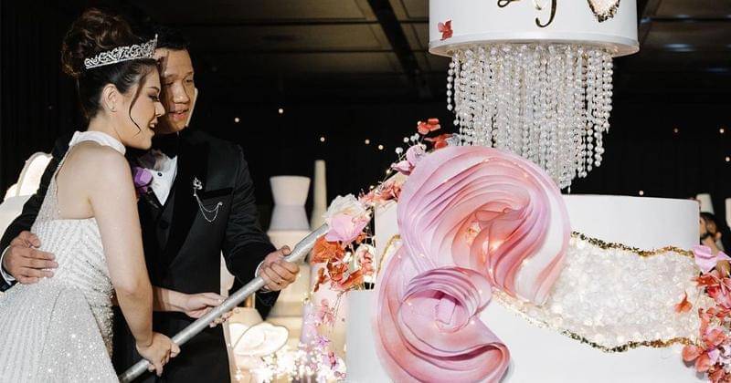 Instagram.com/tinatoon101