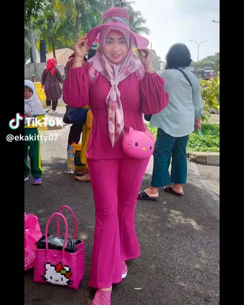 tiktok.com/ekakitty07