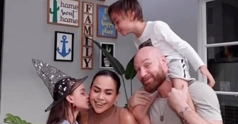 Instagram.com/Melaney_Ricardo