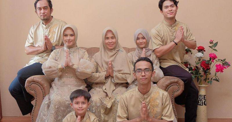 Instagram.com/cakra.khan