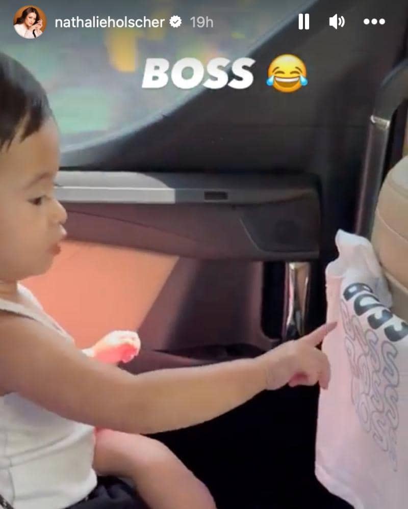 Instagram.com/nathalieholscher