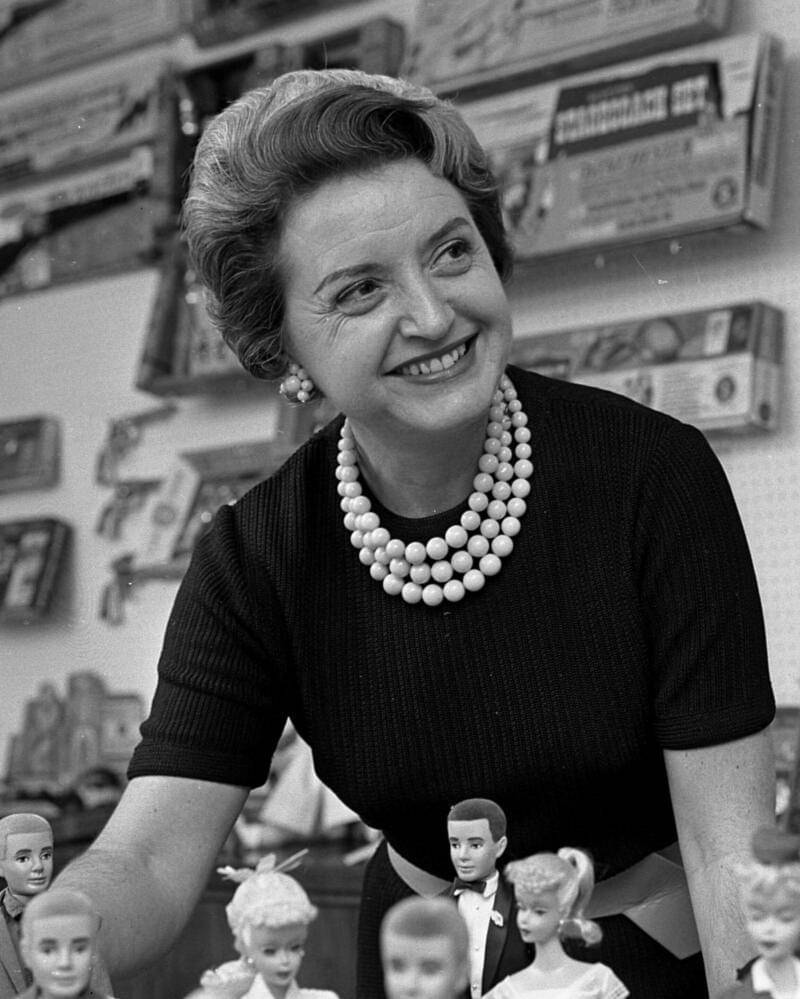 en.wikipedia.org/Ruth_Handler