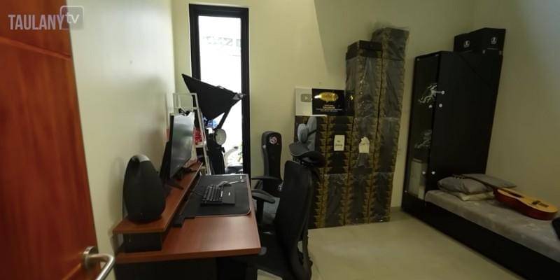 Youtube.com/TAULANY TV