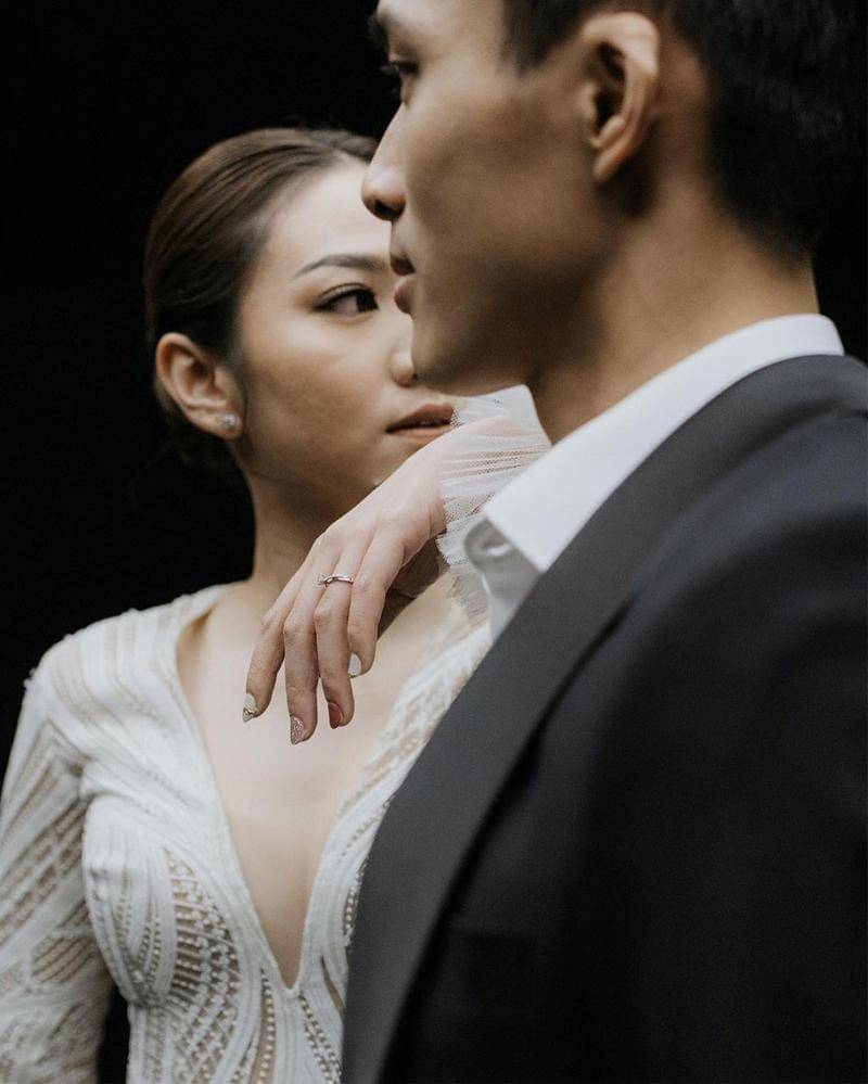 Instagram.com/bareodds