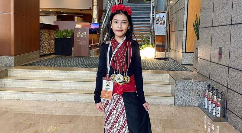 Instagram/@astridsatwika