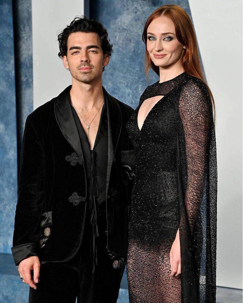 Instagram.com/joejonas