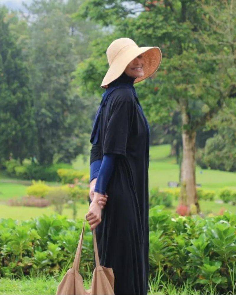 Instagram.com/hughes.dewi