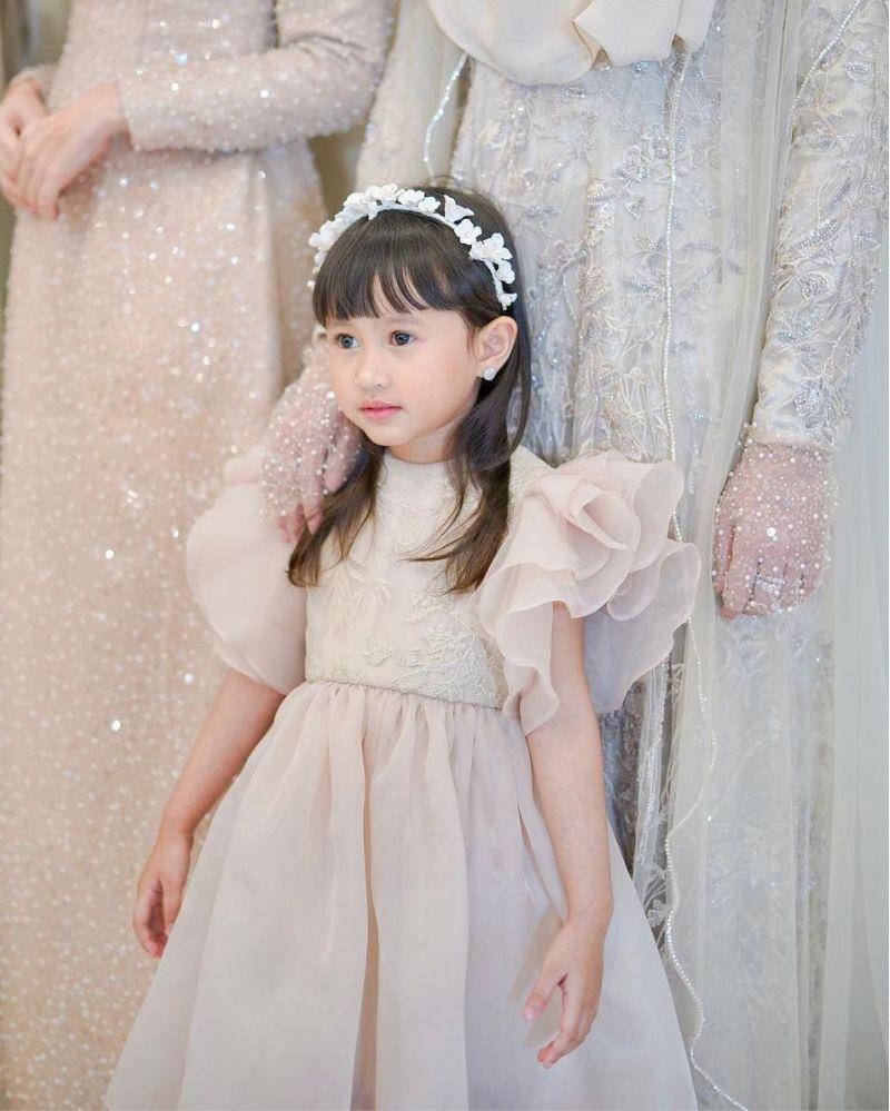 Instagram.com/rasya_shakira